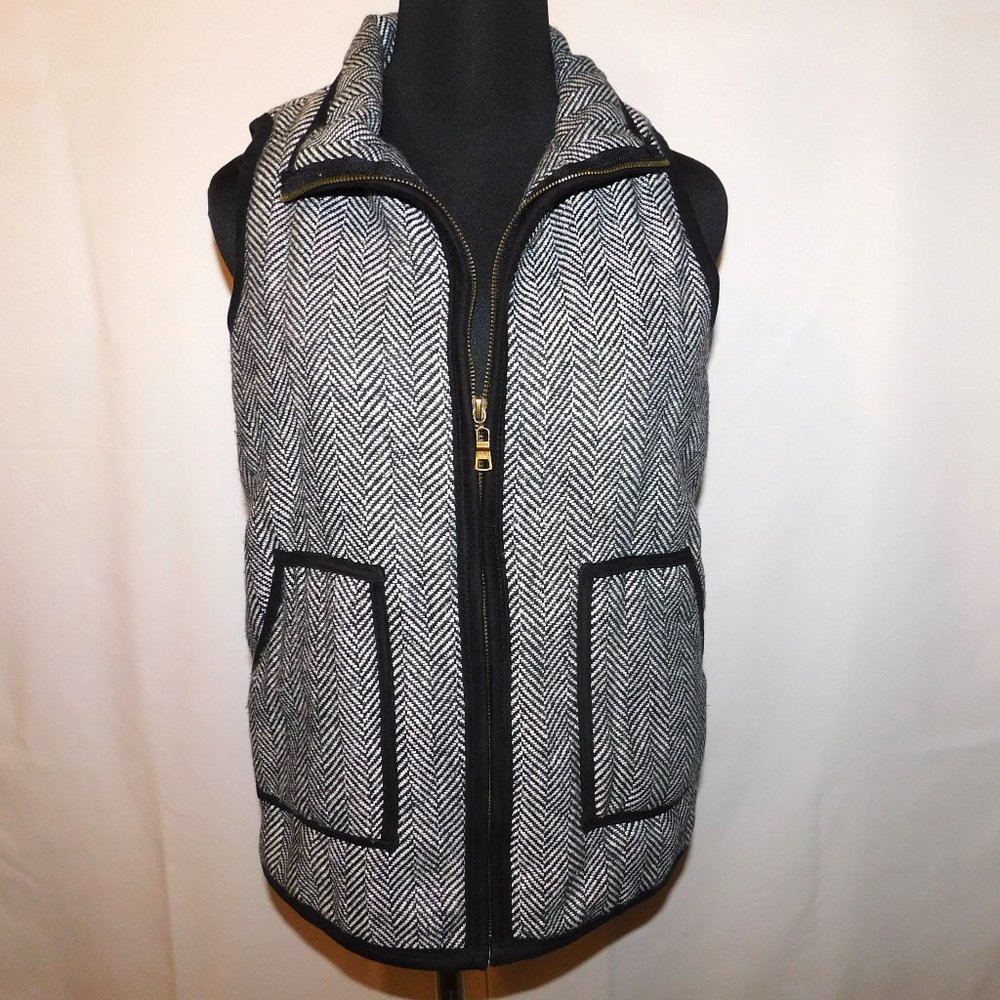 Etwo Herringbone Black & White Zip Up Lined Vest Size Medium